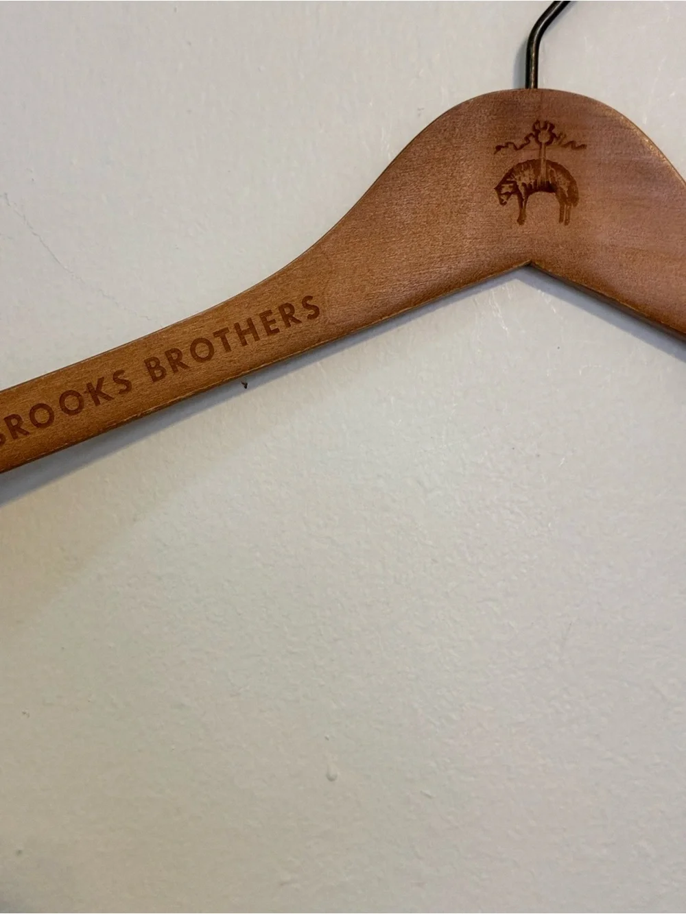 Brooks Brothers Golden Fleece Brown Wooden Hanger-Flat Iron Store